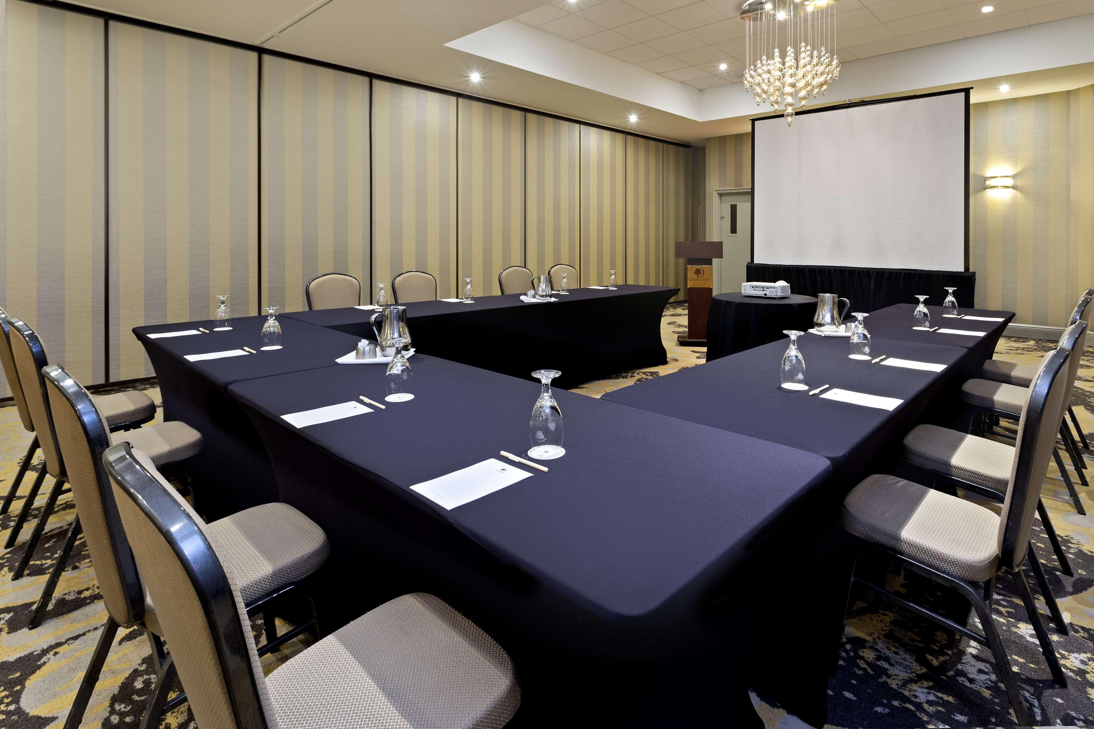 Hotel Doubletree By Hilton Orlando East - Ucf Area à Alafaya Extérieur photo